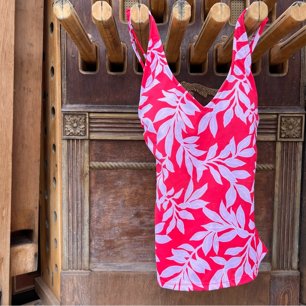 All in Motion tankini in coral and periwinkle,‎ small like new